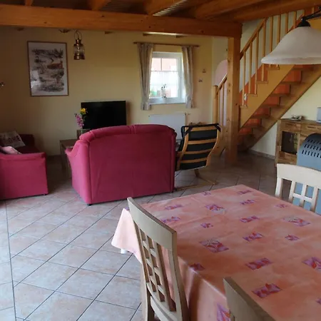 Holiday home Kiek Wiet *